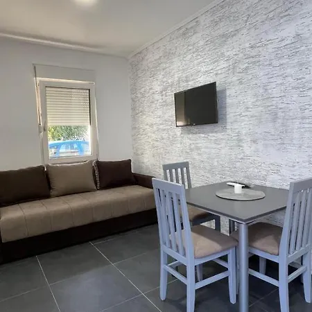 Milenko Appartement *